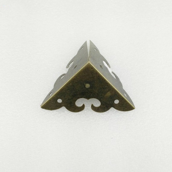 4 or 20 Metal Corner Caps Restoring Ancient by SiberHardware
