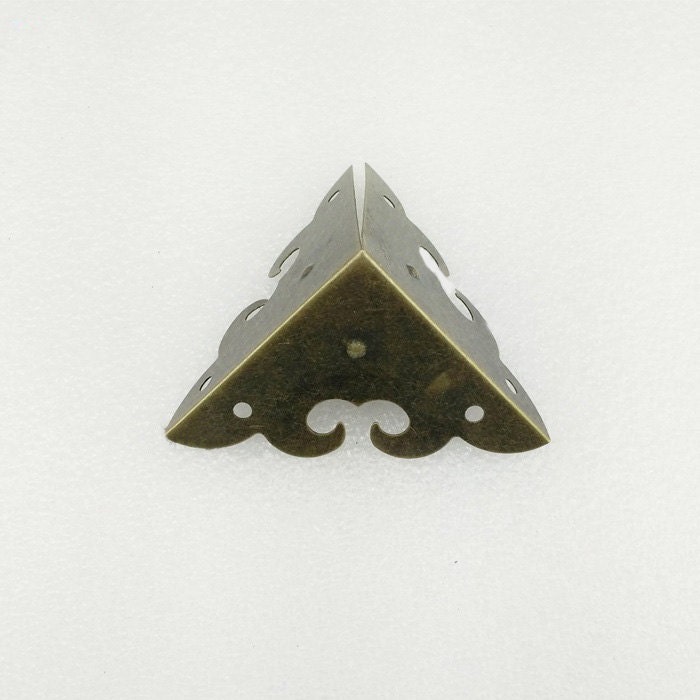 4 or 20 Metal Corner Caps Restoring Ancient by SiberHardware