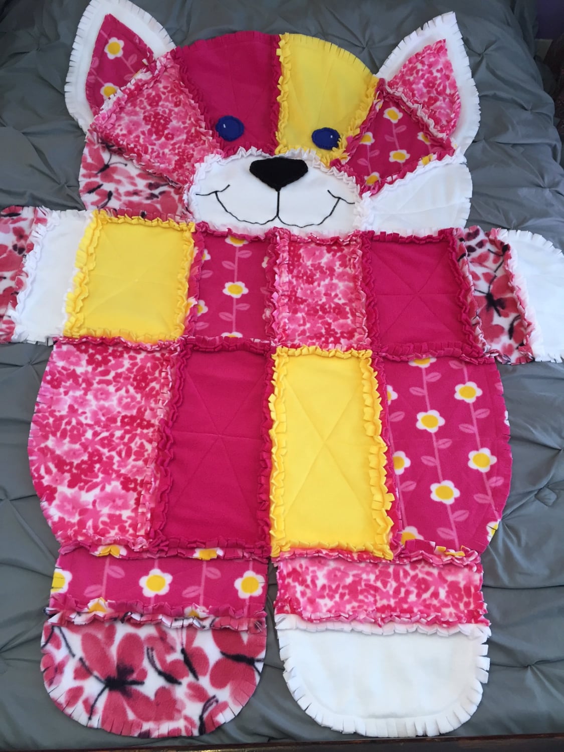 Cat Animal Rag Quilt by GrannyAppleCreations on Etsy