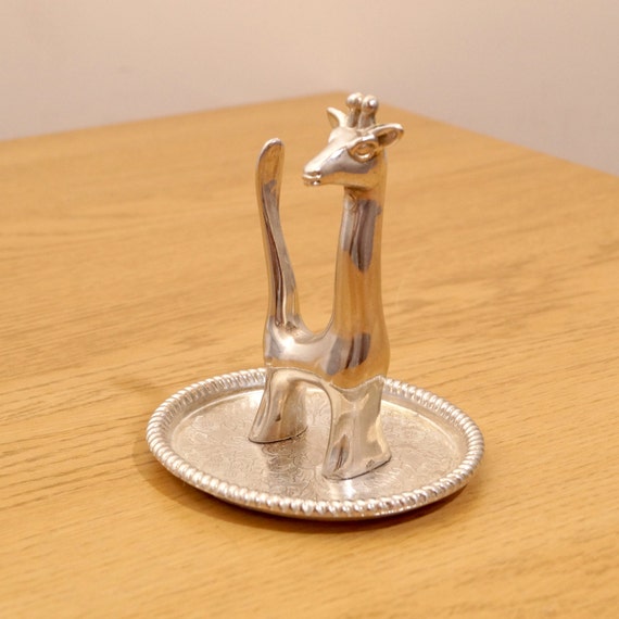 GB EP Zinc alloy silver ring holder Vintage metal alloy