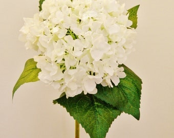 Silk Hydrangea in White - 30" Tall