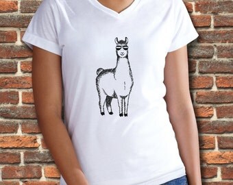 Llama Shirt, Llama Clothing, Alpaca Shirt, Womens shirt, Animal Shirt, Womens Tee, Womens Vneck, Ladies T Shirt