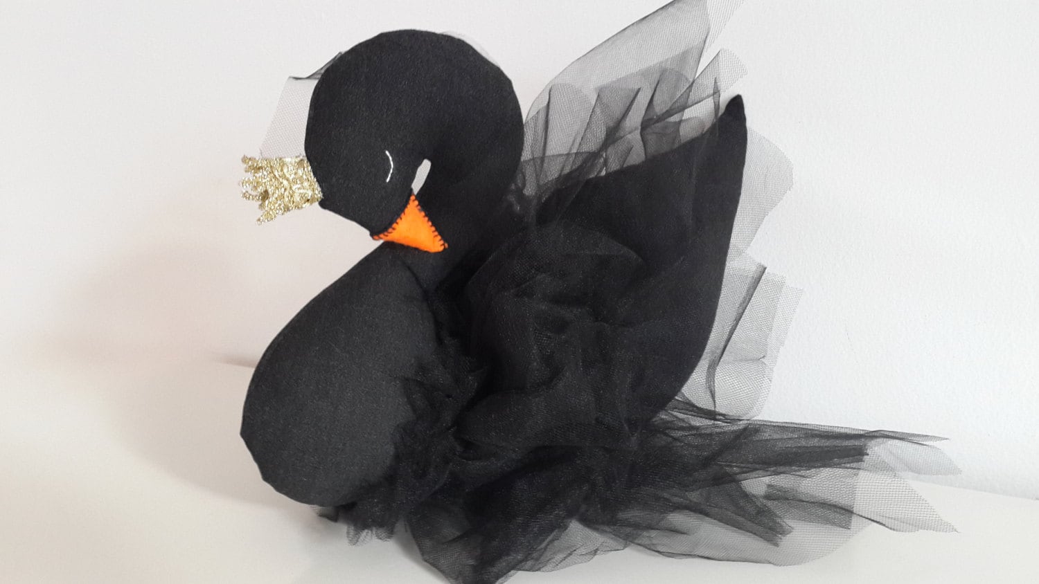 black swan soft toy