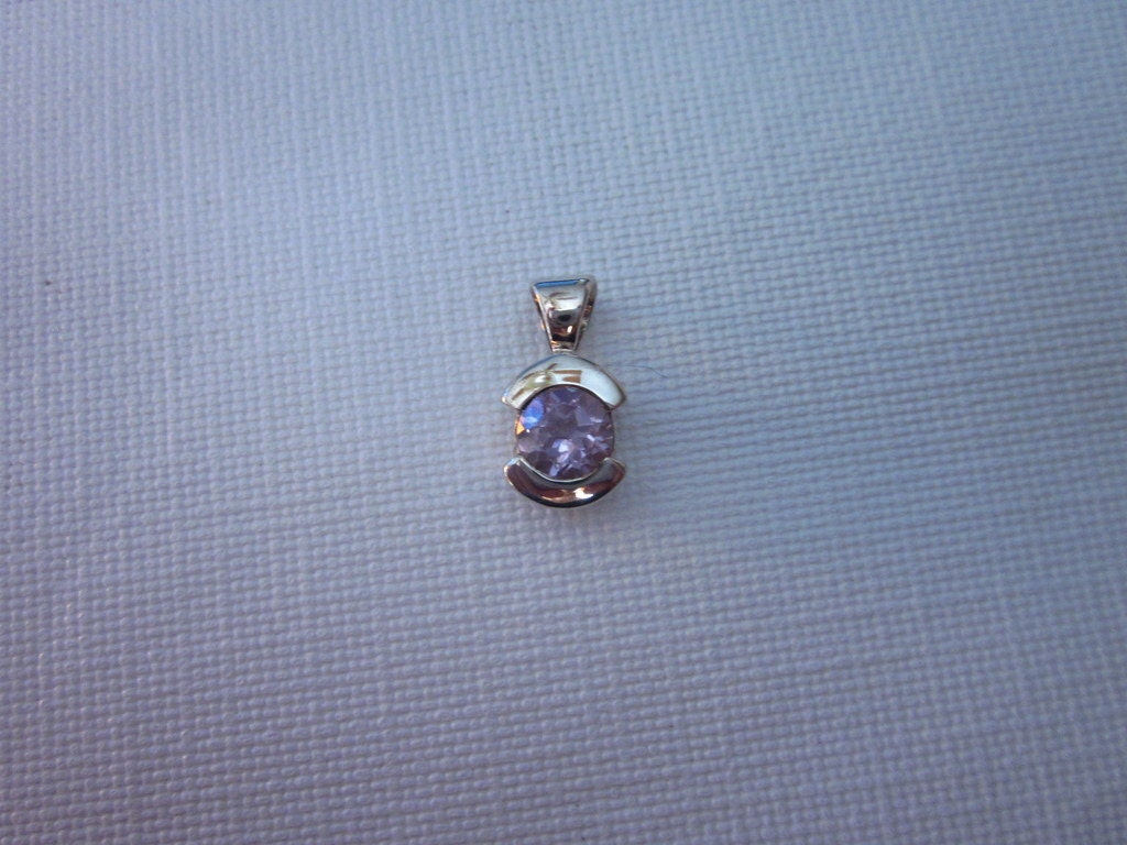 sterling silver amethyst pendant