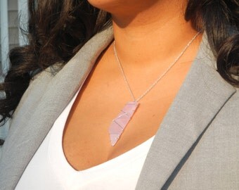 Pink Sea Glass Necklace ~ Minimal Necklace ~ Beachy Necklace ~ Upcycled Glass ~ Sea Glass Jewelry ~ Birthday Gift ~ Nautical Jewelry Gift