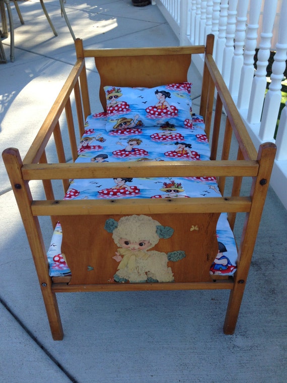 1950's Baby Doll Crib Wooden