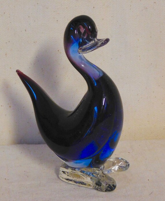 Glass duck in cobalt blue and violet hand blown