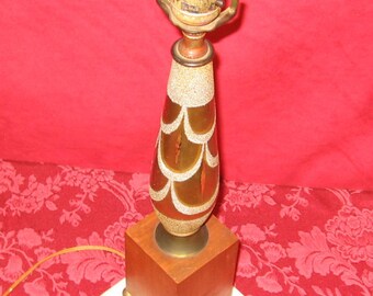 FREE SHIPPING! Gold Sparkle Mid Century Table Lamp. Brought to you by UsefulRetro, Made In W. Germany!