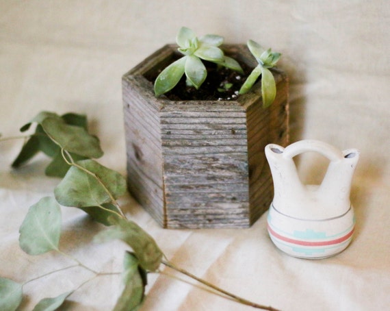 Reclaimed Wood Hexagon Planter Box, Pallet Wood Hexagon Planter, Geometric Planter, Hexagon Planter Box, Pallet Wood Planter, Pallet Art