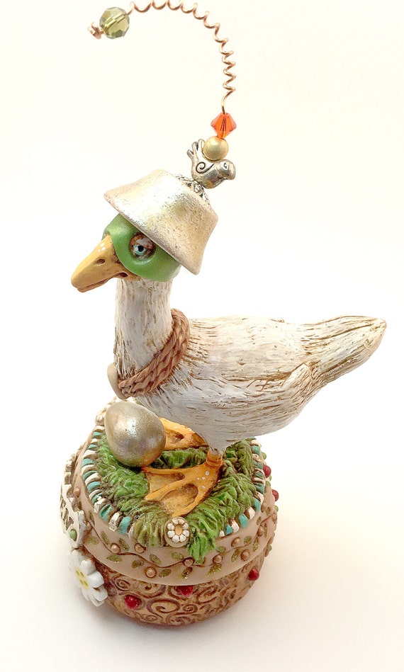 Sculpey figurine nicnac polymer clay / Goose Golden Egg