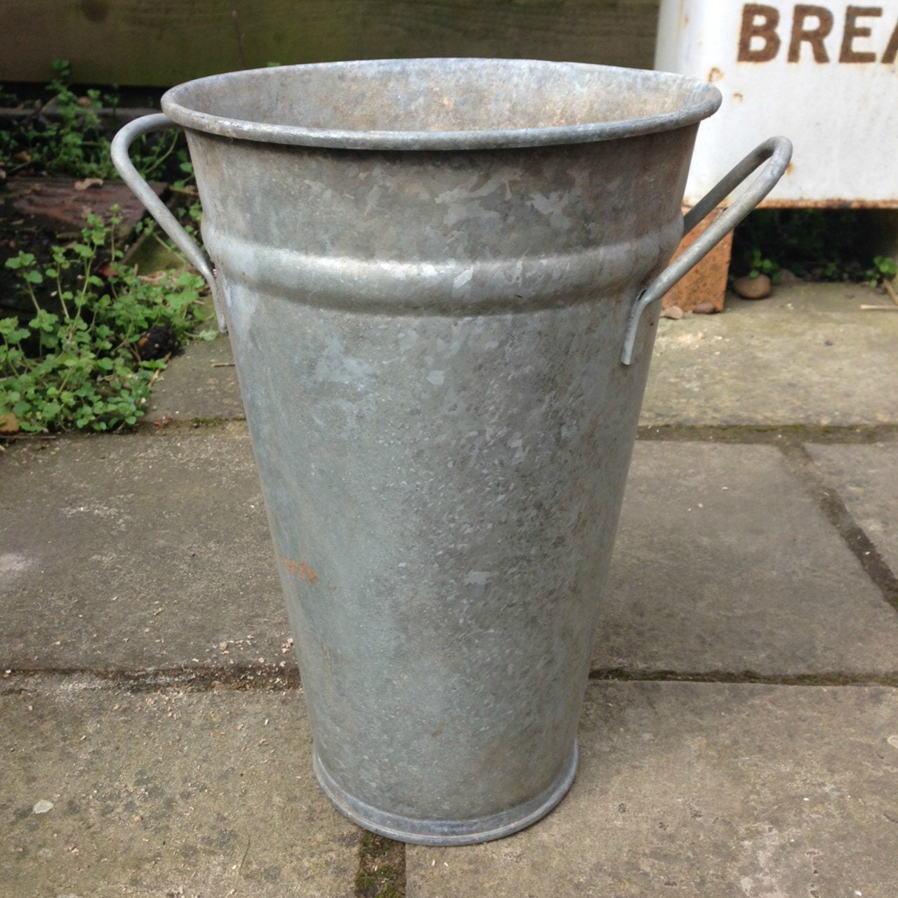 Flower bucket galvanised metal plant container cut flower