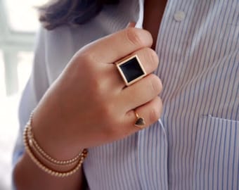 Signet Ring, Black Signet Ring, Gold Or Silver Square Ring, Solid Statement Gold Ring, Vintage Style Jewelry.