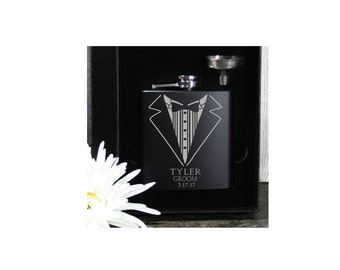 Sale !!! Groomsmen Flasks in Gift Boxes NEW !! Personalized 6 oz Wedding Flask & Funnel Gift Set - Perfect for Wedding Party Favors