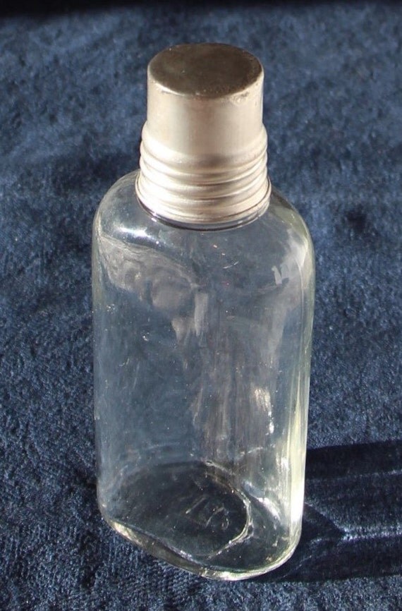 Vintage Prohibition 1/2 Pint Flask Bottle
