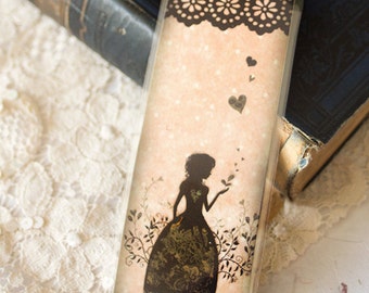 Bookmark - bookmark with fibers - Miss Shadow - Garden