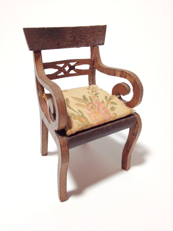 dollhouse dining chairs