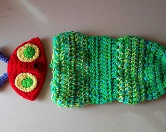 Caterpillar Cocoon and Hat / Newborn Photo Prop