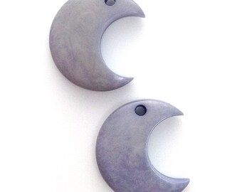 Tagua pendant, half moon, blue/purple, 25 mm, 2 PCs
