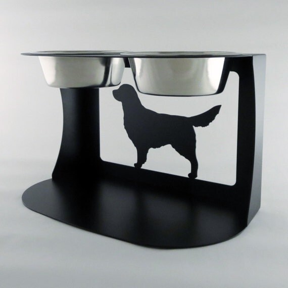 Golden Retriever Dog Bowl Stand