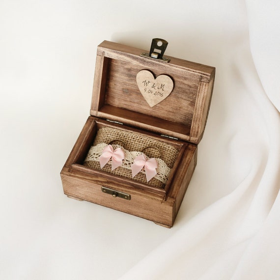 box ring wedding jakarta Wooden Personalized box. holder. Ring ring box. wedding ring box ring wedding jakarta Wooden Personalized box. holder. Ring ring box. wedding ring