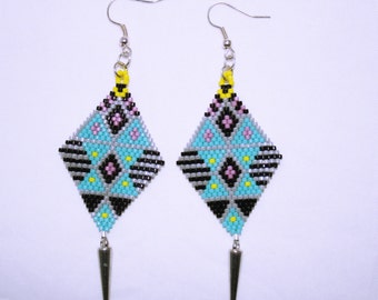 Handmade Unique Tribal Diamond Spike Earrings // Gifts for Her // Des boucles d'oreilles // Ohrringe // Aretes