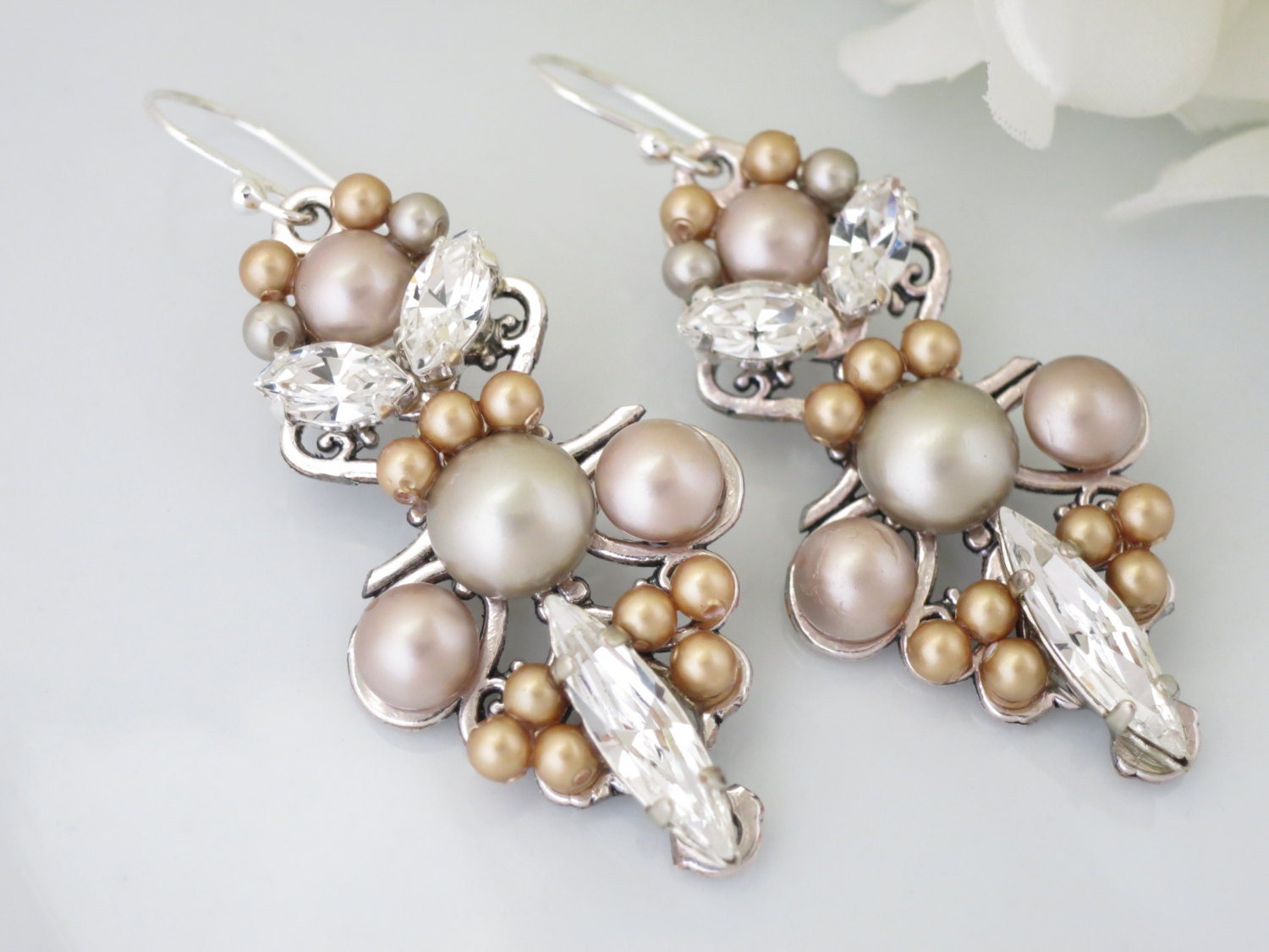 Swarovski crystal and pearl chandelier earring, Taupe bridal earring, Rhinestone and pearl wedding earring