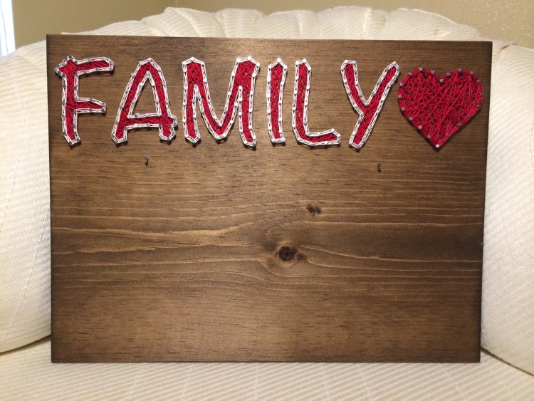 CUSTOM Family String Art Sign with Photo Clips by KiwiStrings