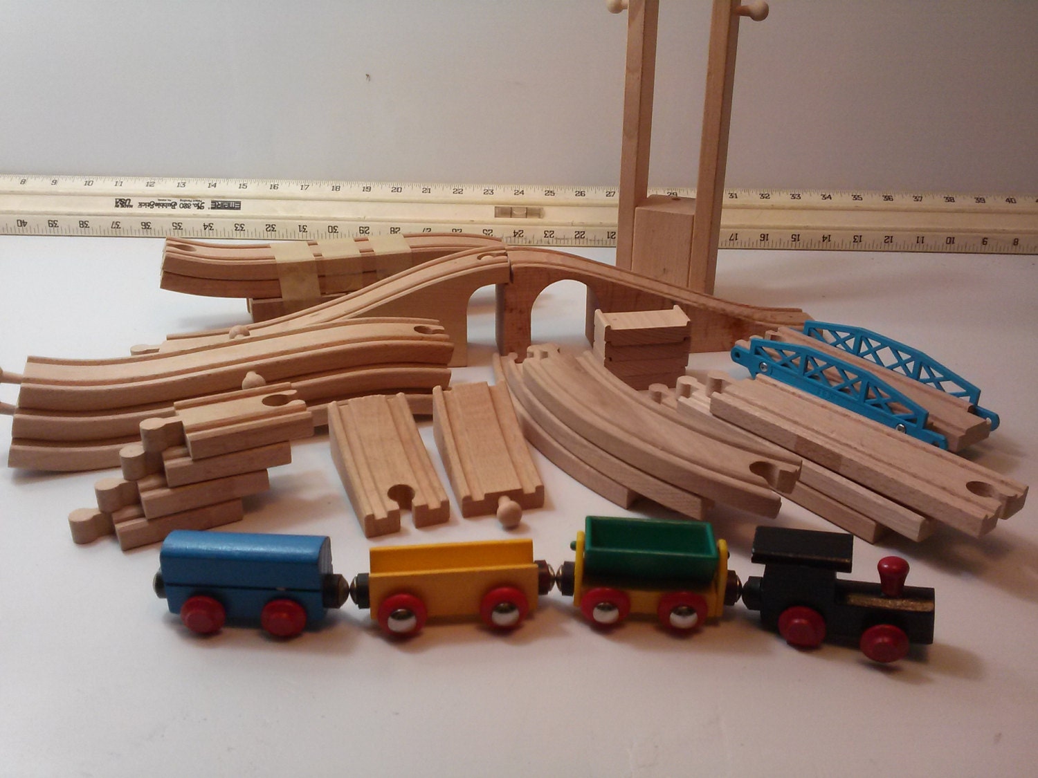 Vintage Wood Train Tracks and accessories 27 by KittysVintageShop