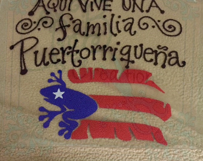A Puerto Rican Family lives here 12x15 inch cutting board