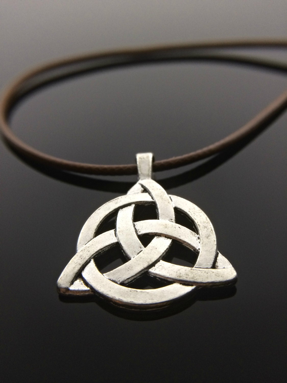 Brighton celtic knot necklace Clearance
