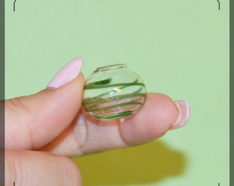 1:12 Dollhouse Minuature glass vase/ miniature vase/ HB 021