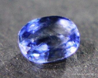 Blue Sapphire, faceted, Sri Lanka. 0.99 carats