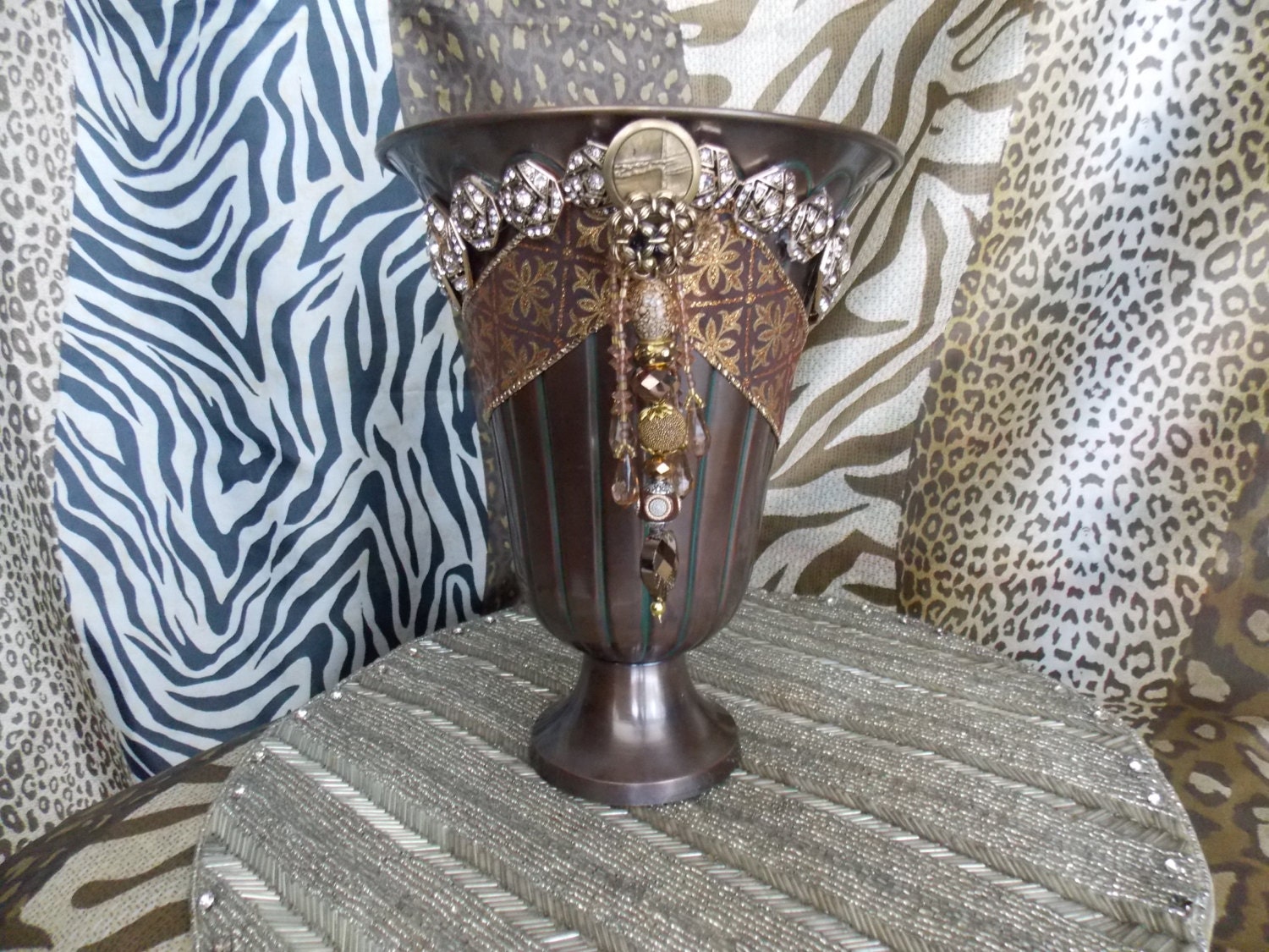 Bronze Vase Home Decor Metal Flower Vase Embellished