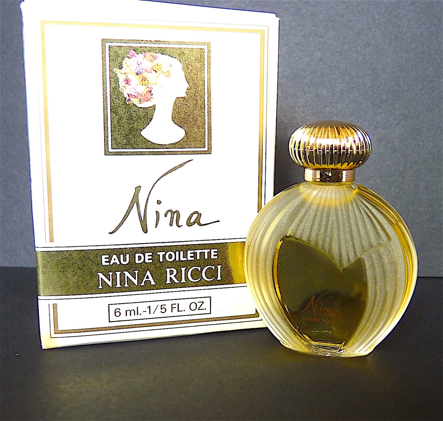 nina ricci old perfume