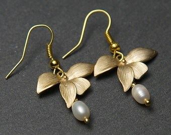 Gold Orchid Earrings With Freshwater Pearls. Pearl Earrings. Orchid Earrings. Gold Flower Earrings. Freshwater Pearl Earrings.