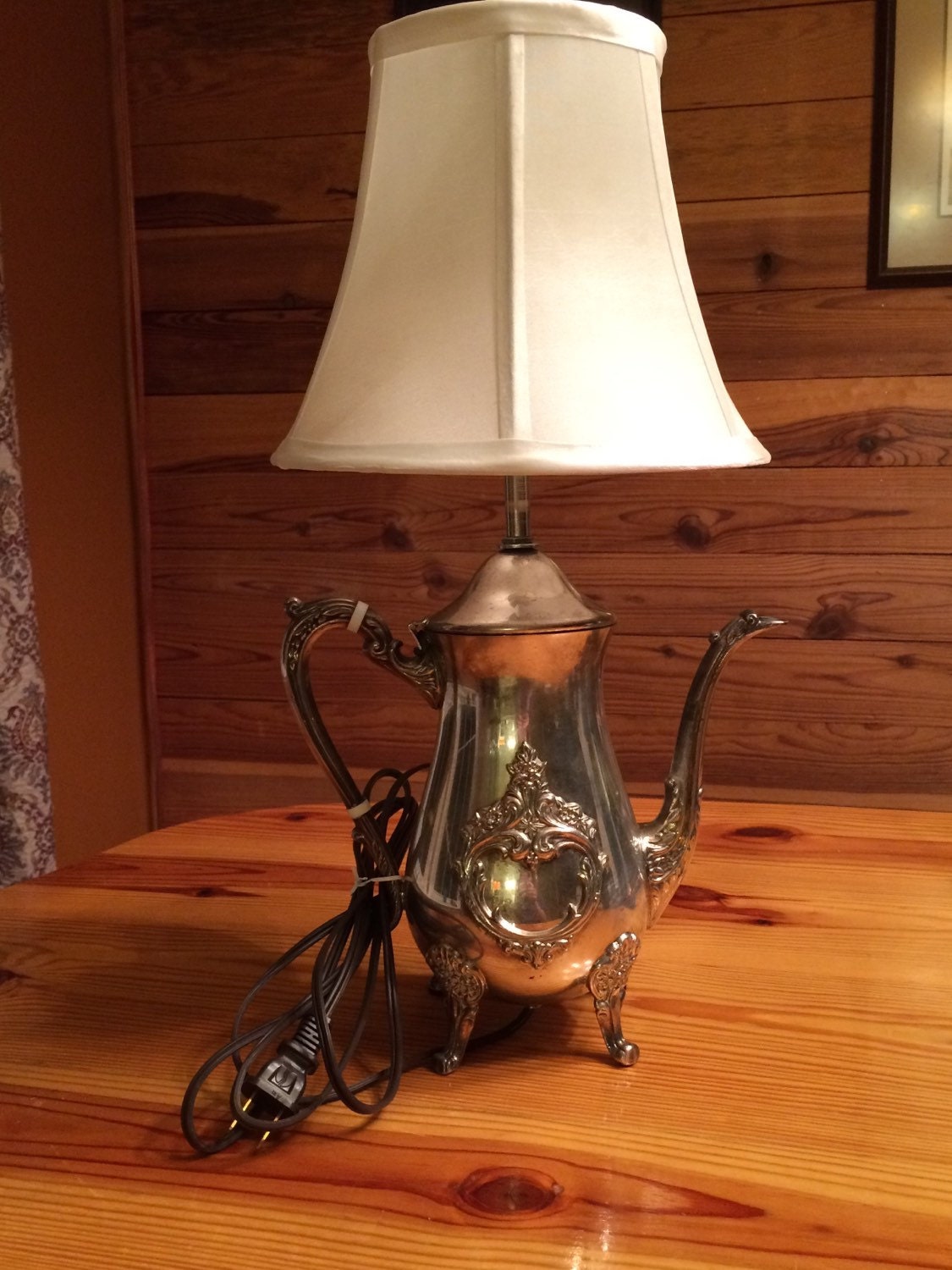 Silver teapot table lamp