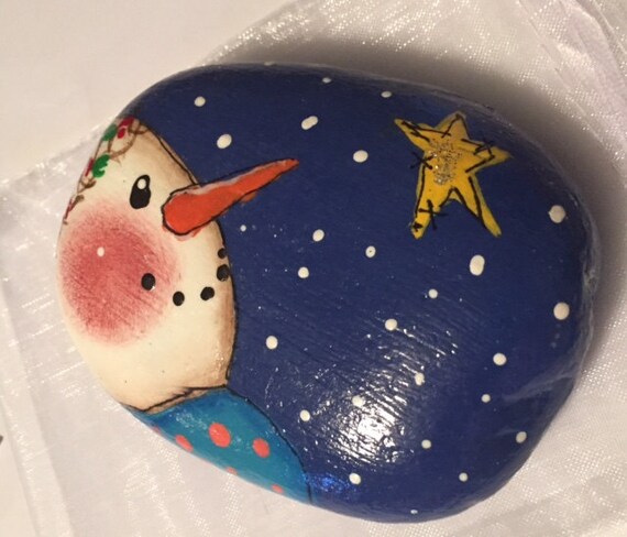 Snowman painted stone/painted rock/Christmas scene