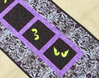 Halloween Table Runner - Haunted Forest & Spooky Eyes / Quilted Table Runner / Halloween Table Topper / Fall Table Runner / Halloween Decor