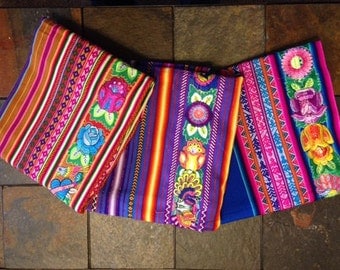 Modern Style Peruvian Textile (Mestana)