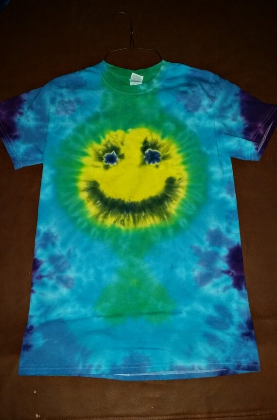 Smiley face tie dye blue yellow green small ST01