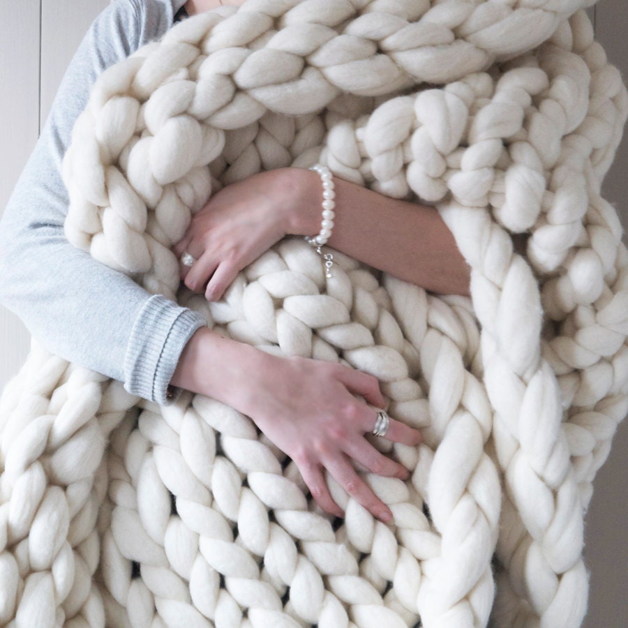 White chunky knit blanket Chunky knit throw White knit