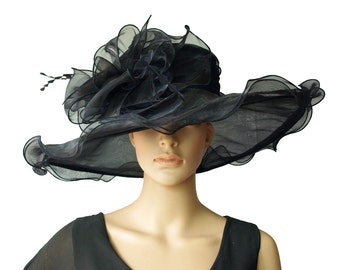 Wedding/asco/bridal HAT . Very Wide , Size- M o