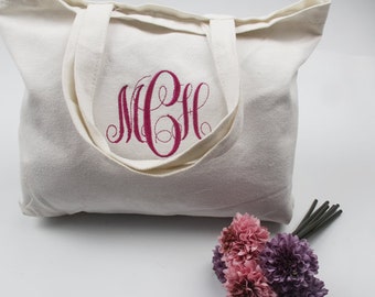 Personalized Bridal Tote Bag, Bridesmaid Tote Bag, Maid of Honor Tote Bag, Monogrammed Tote Bag