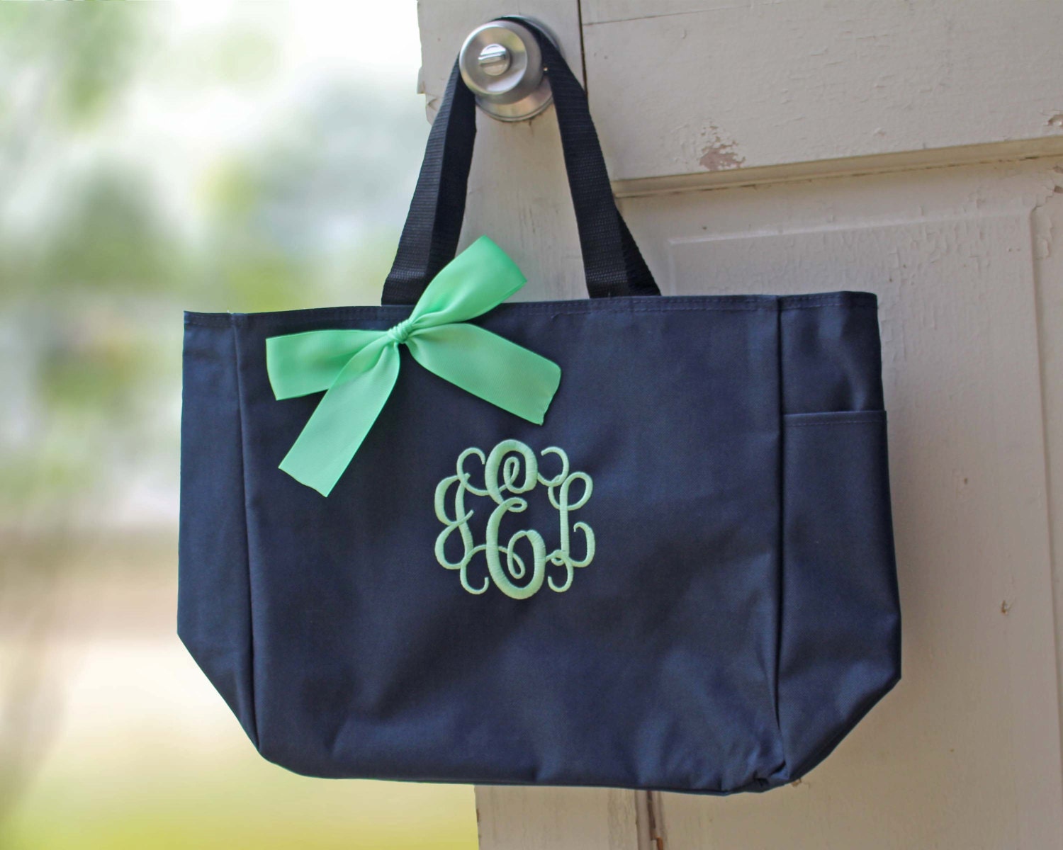 12 Personalized Bridesmaid Gift Tote Bags by PersonalizedGiftsbyJ