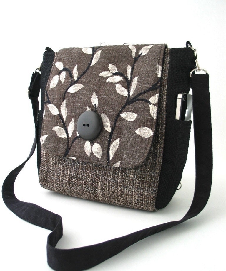 black shoulder bag convert to backpack purse crossbody