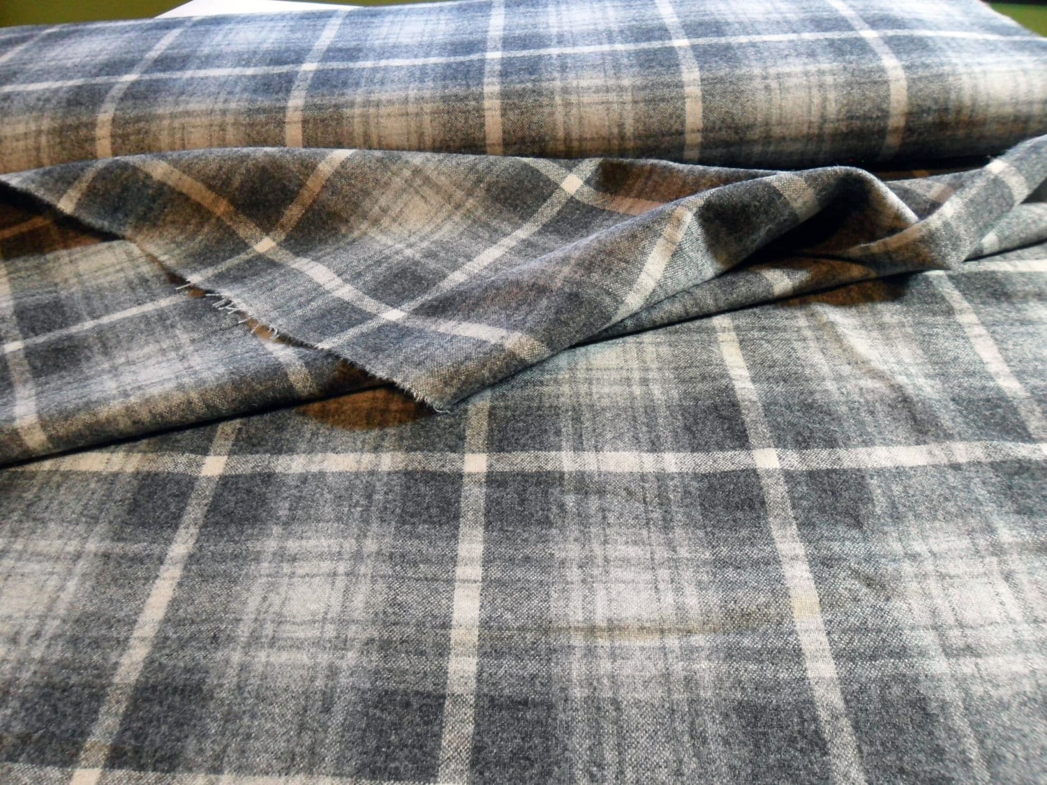 PENDLETON Grey Plaid Wool Flannel Fabric. 58 wide. 1