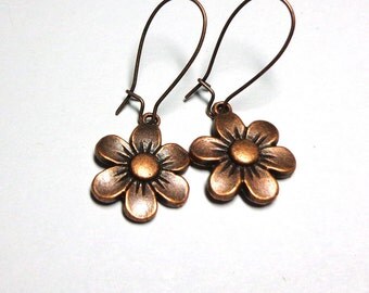 Flower Copper Earrings, Copper Daisy Earrings, Copper Flower Earrings, Dangle Earrings, Spiritcatdesigns