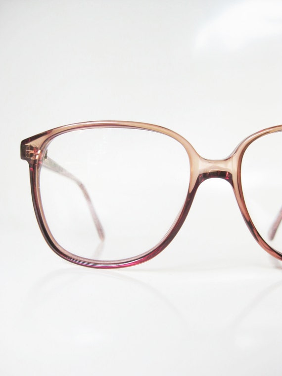 round wayfarer eyeglasses