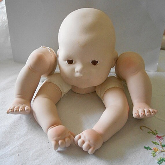 PORCELAIN DOLL MAKING Parts Sweet Head Brown Eyes 2 Legs