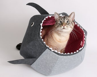 Shark Cat Ball cat bed - Shark Week - Shark cat bed - Cats in sharks - Great White Shark Cat Ball - Funny cat bed - funny pet bed